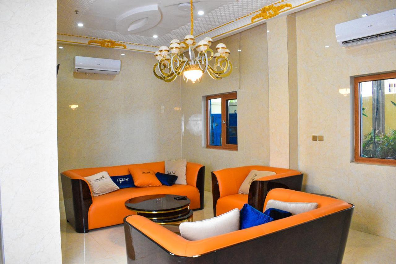 Sami Hotel Ouagadougou Exteriör bild