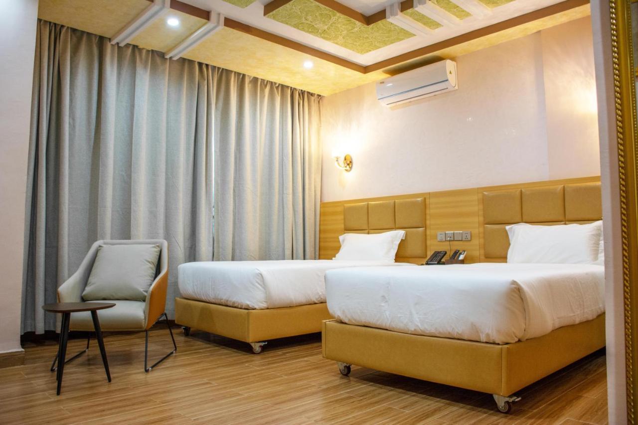 Sami Hotel Ouagadougou Exteriör bild